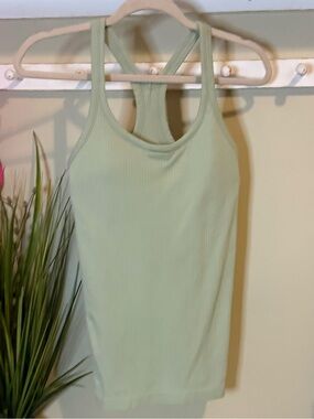 Lululemon Ebb To Street Tank Size 6 Mint Green Color Excellent Condition